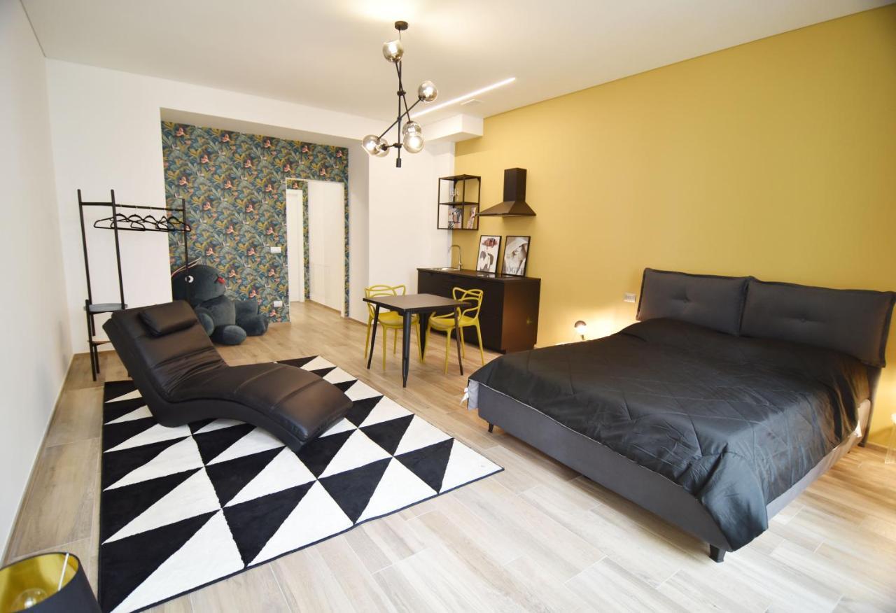 Roma 141 Apartment Fossano Exterior photo