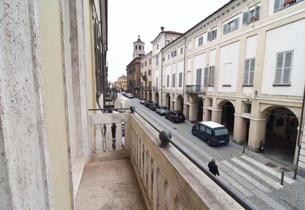 Roma 141 Apartment Fossano Exterior photo